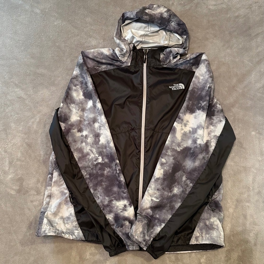 The North Face Men's Black White Hooded Windbreaker and Jacket Size XL
